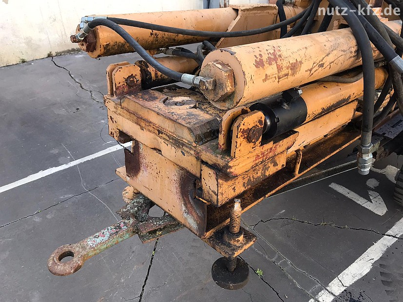 Holzspalter mit Hydraulikaggregat  (Nr: 15)