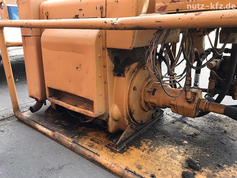 Holzspalter mit Hydraulikaggregat  (Nr: 15)