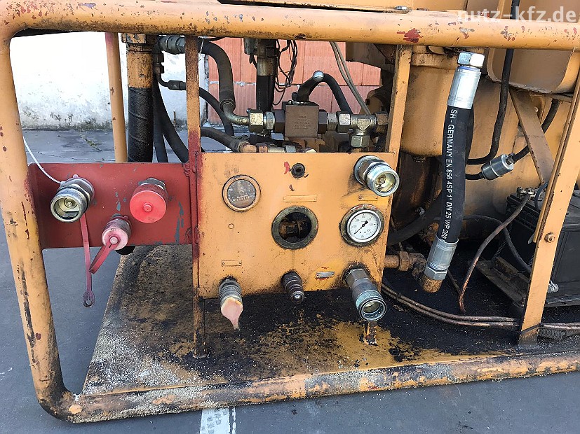 Holzspalter mit Hydraulikaggregat  (Nr: 15)